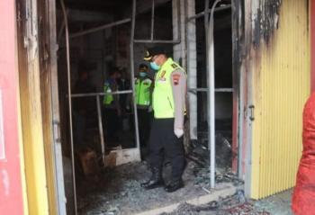 Kapolres Brebes Tinjau Lokasi dan Korban Kebakaran Ruko Rukun Jaya di Ketanggungan